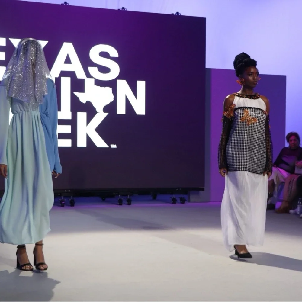 Sparkling Silver headband Veil with glitter - Picture 8 of 13